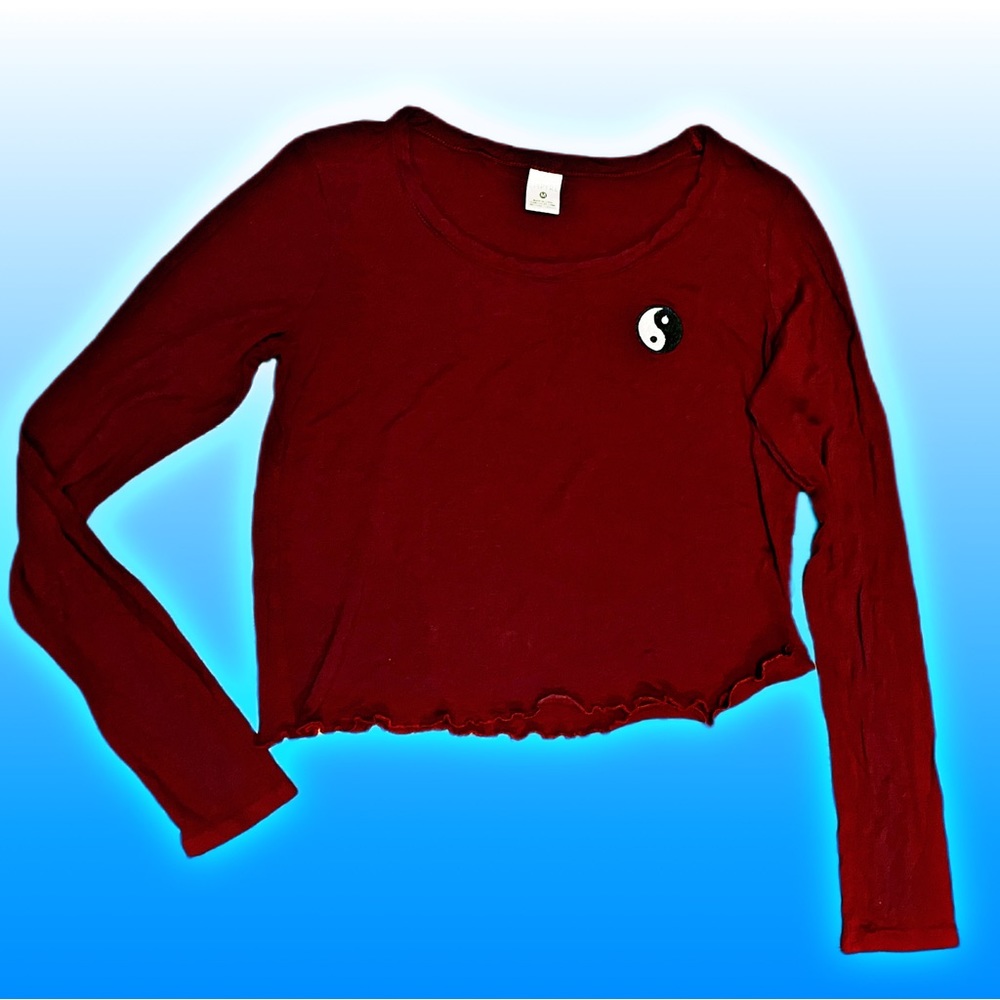 Empire ribbed lettuce trim yin Yang long sleeve